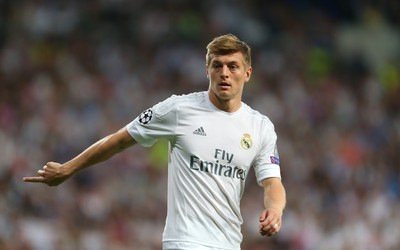 冠军体育-佩佩慈善赛筹款百万