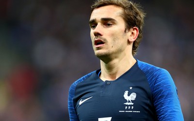 冠军体育快讯-凯西国家队更衣室发表演讲